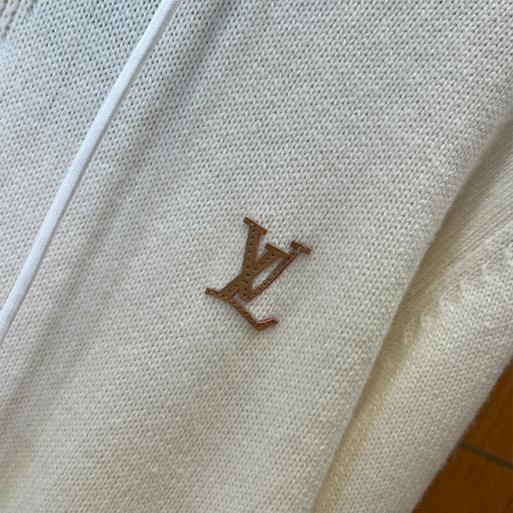 LV UNISEX SHIRT(size:S|M|L|XL)