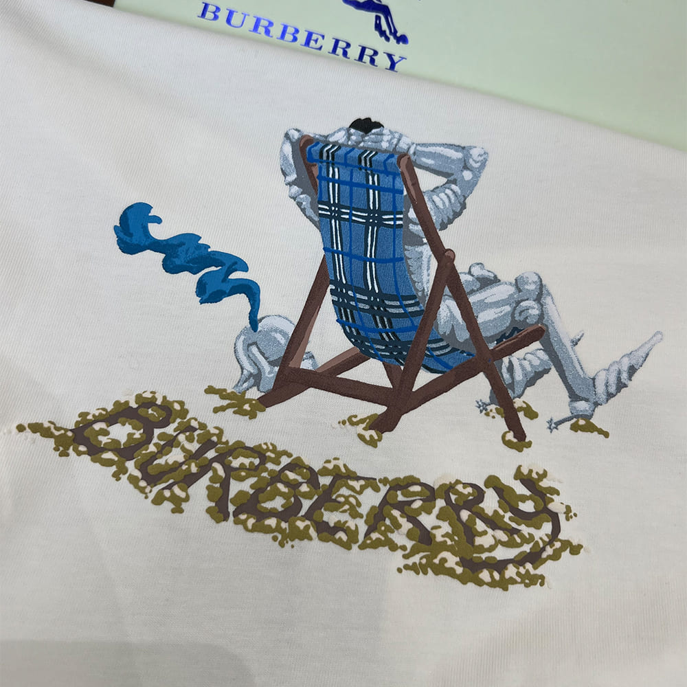 Bv*b*rry UNISEX SHIRT(size:XS|S|M|L)