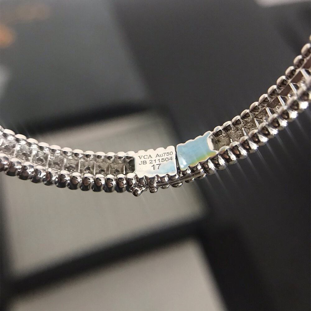 V*n Cl**f & Arpels Perlée D1am0nds bracelet, 1 row, medium model