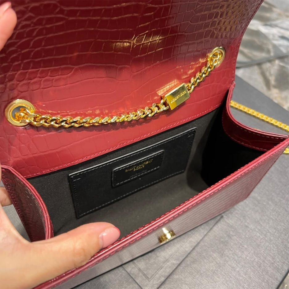 Y51 KATE EMBOSSED SHOULDER BAG