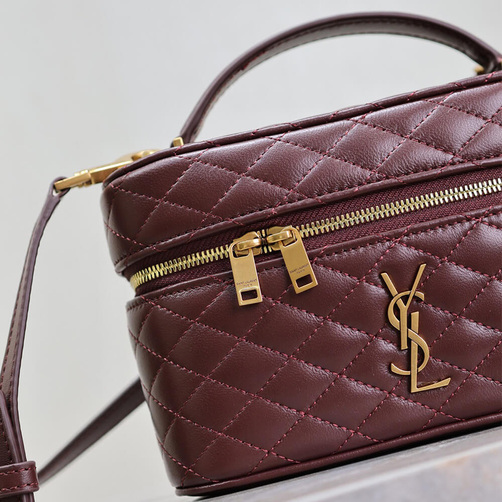 Y51 GABY lambskin cosmetic bag