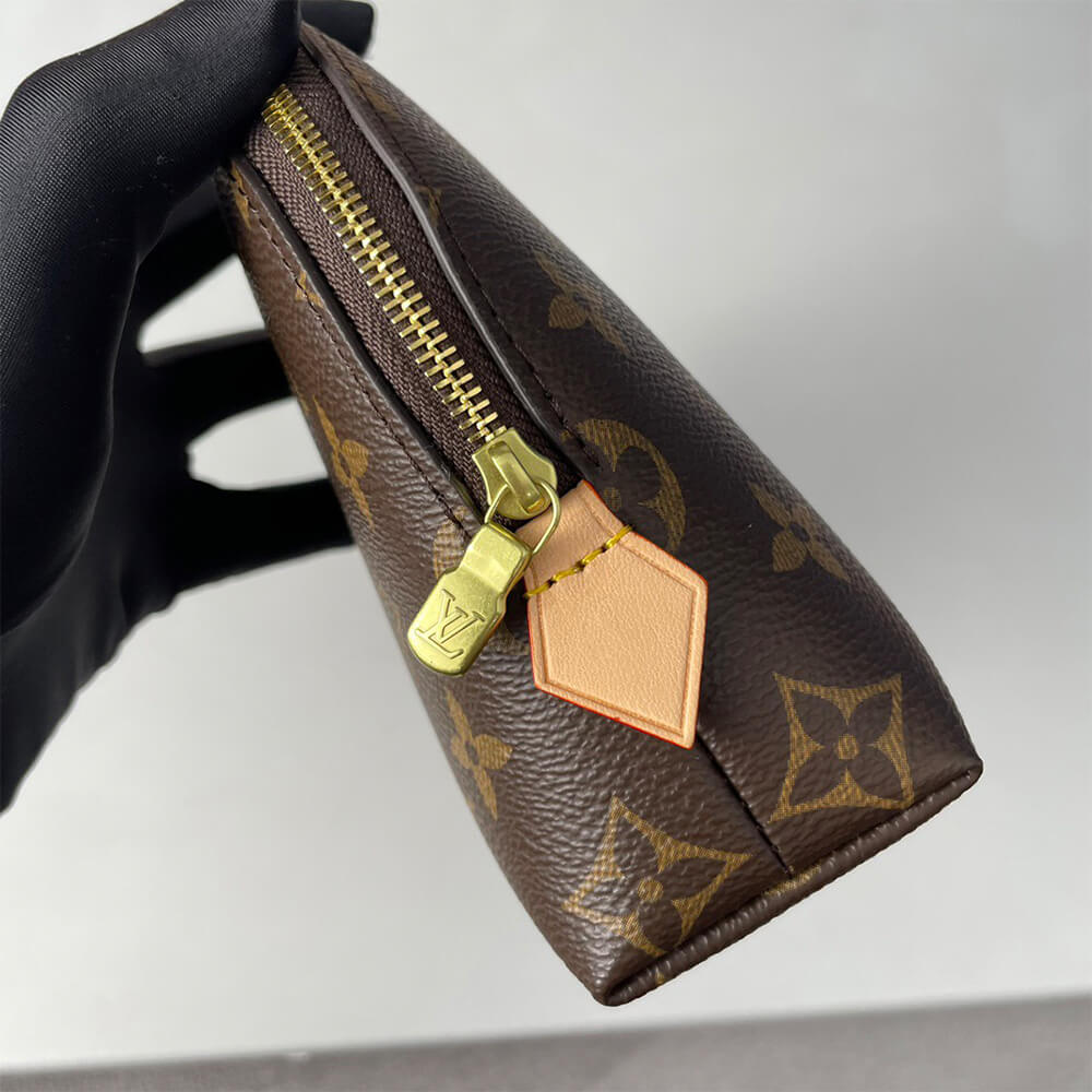 LV Cosmetic Pouch GM(HIGH-END GRADE)